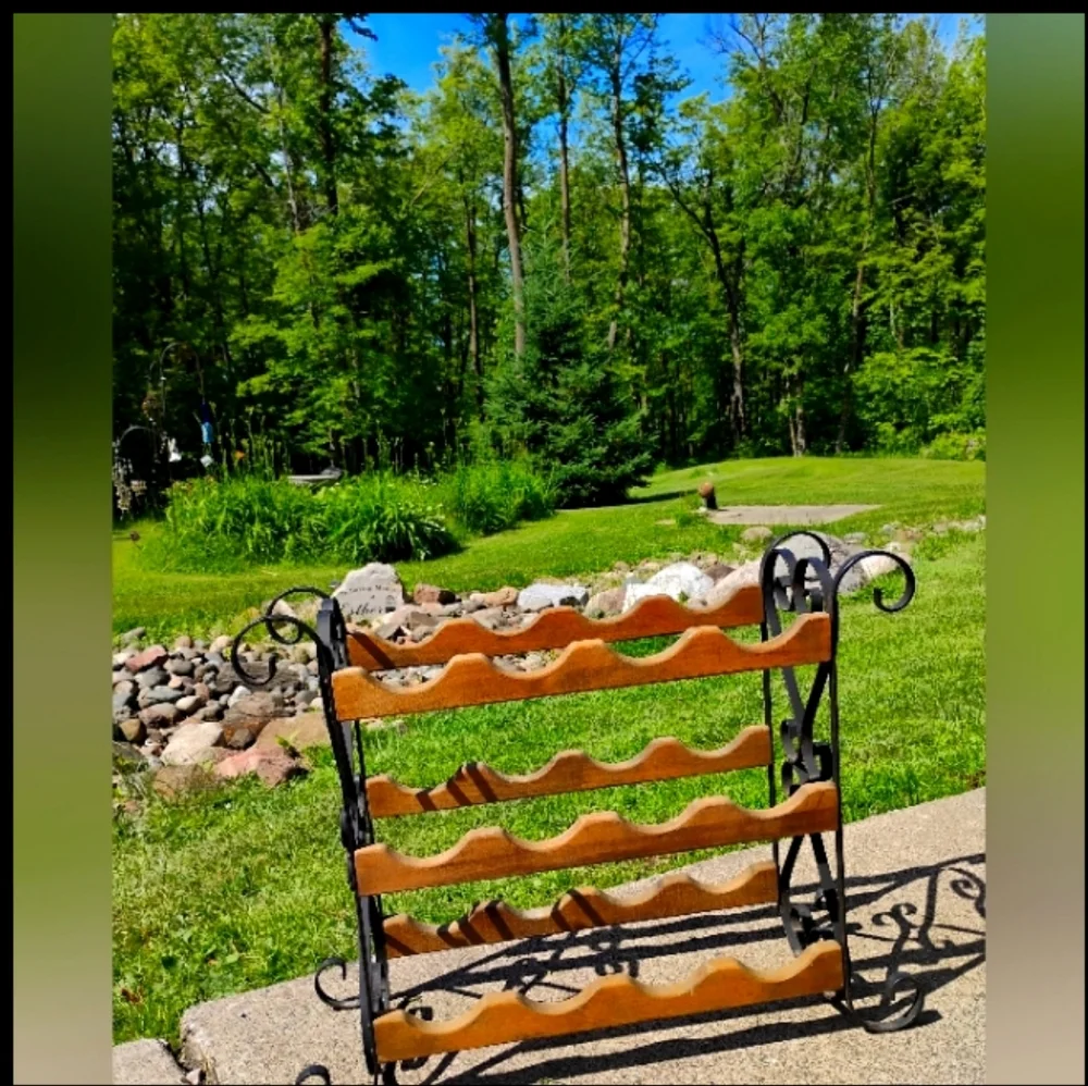 OFF WHITE CURVED DISPLAY SHELF or RACK W/Slots  18 X 6 X 5 1/2  Distressed